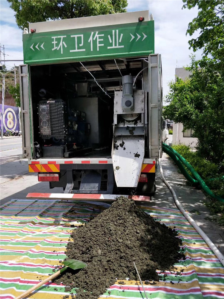 青松路街道淤泥干湿分离