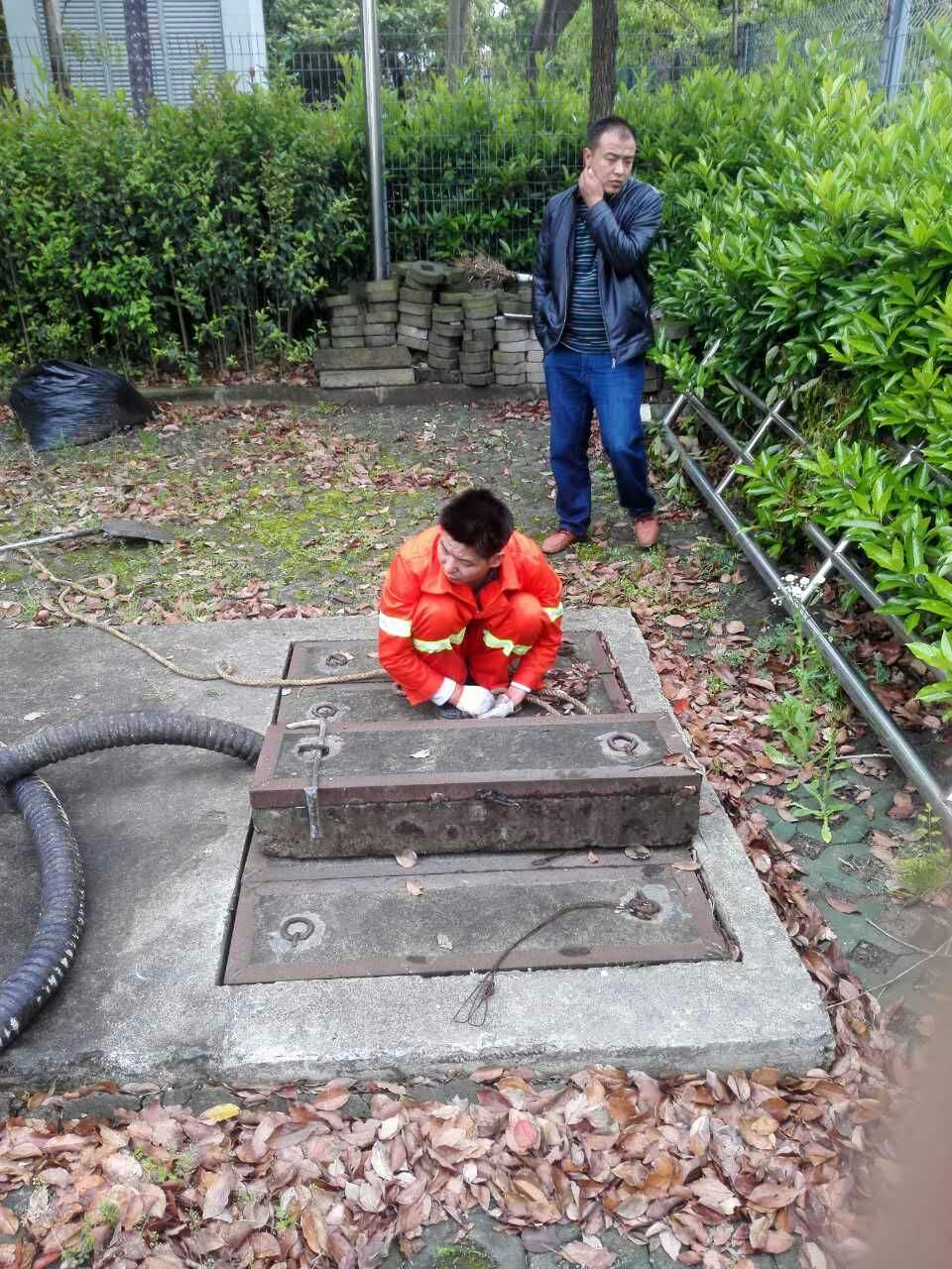 青松路街道吸污抽粪